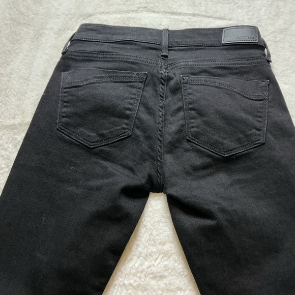Express Black Skinny Jeans with Modern Tapered Design - Picture 5 of 8